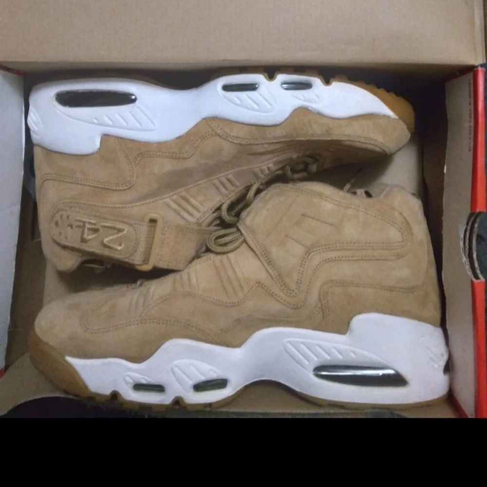 Ken Griffey Jr Air Wheat Flax size 10